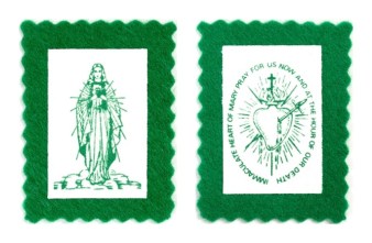 GREEN SCAPULAR